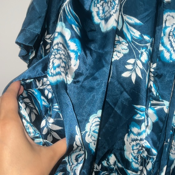 Morgan Taylor intimate robe polyester robe floral blue design size xs - Picture 5 of 13